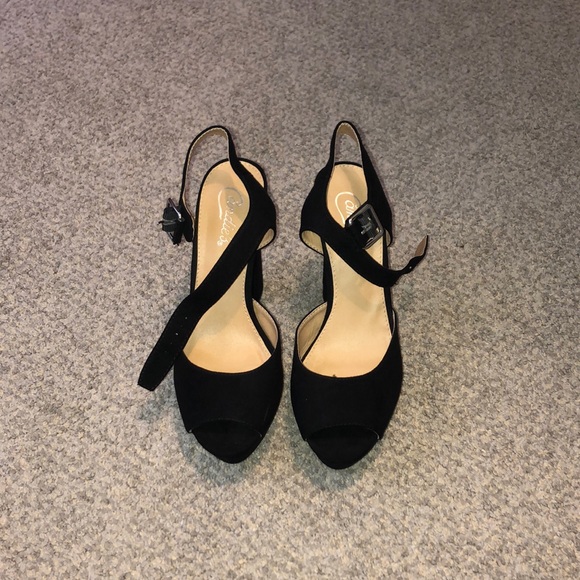 Candie's Shoes - Black platform heels